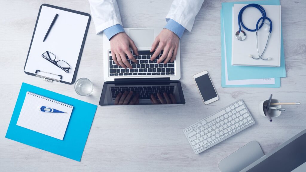 Colegiul Medicilor Iași selectează participanții pentru primul grup al programului „Fundamentele AI”